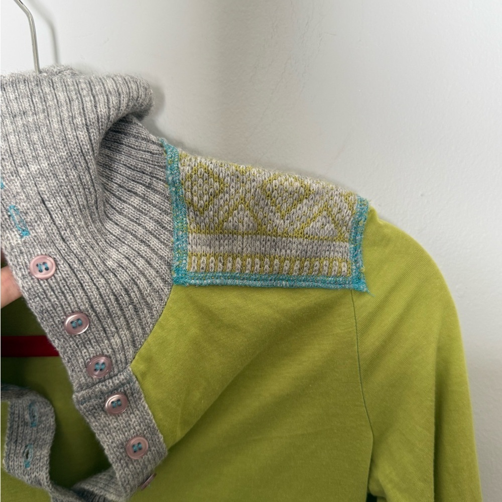 Free People lime green and grey knit tunic sweater with button details - Picture 3 of 7